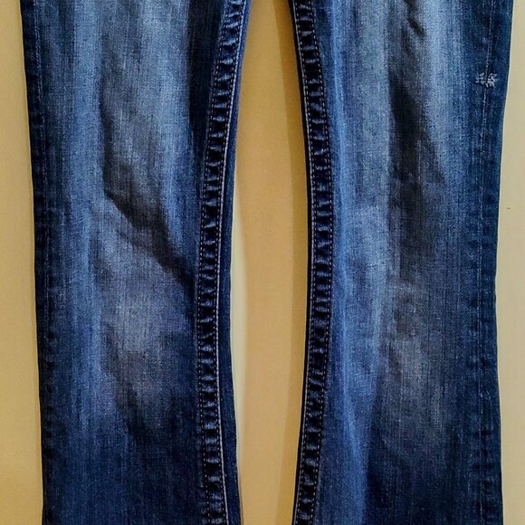 Miss Me Size 26 Style:ME8464BR Bootcut Embellished Embroidered Distressed Sequin - Picture 7 of 9